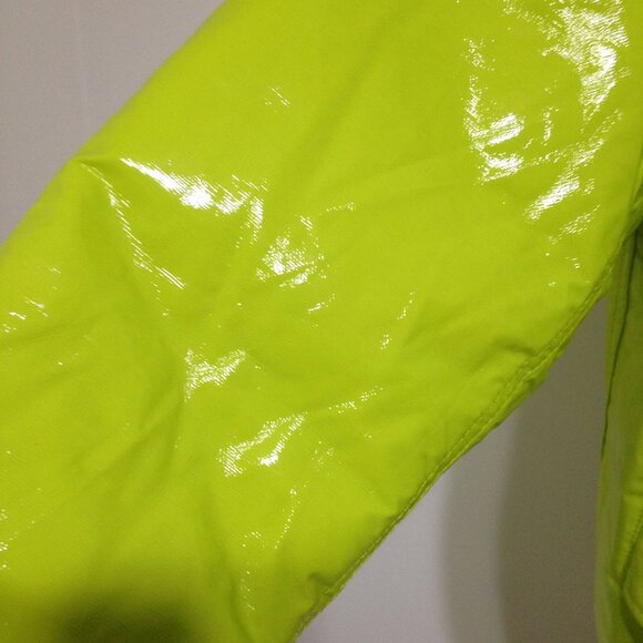 Donated| *****New lightweight jacket, neon full front zipper side pockets puffer - Picture 9 of 16